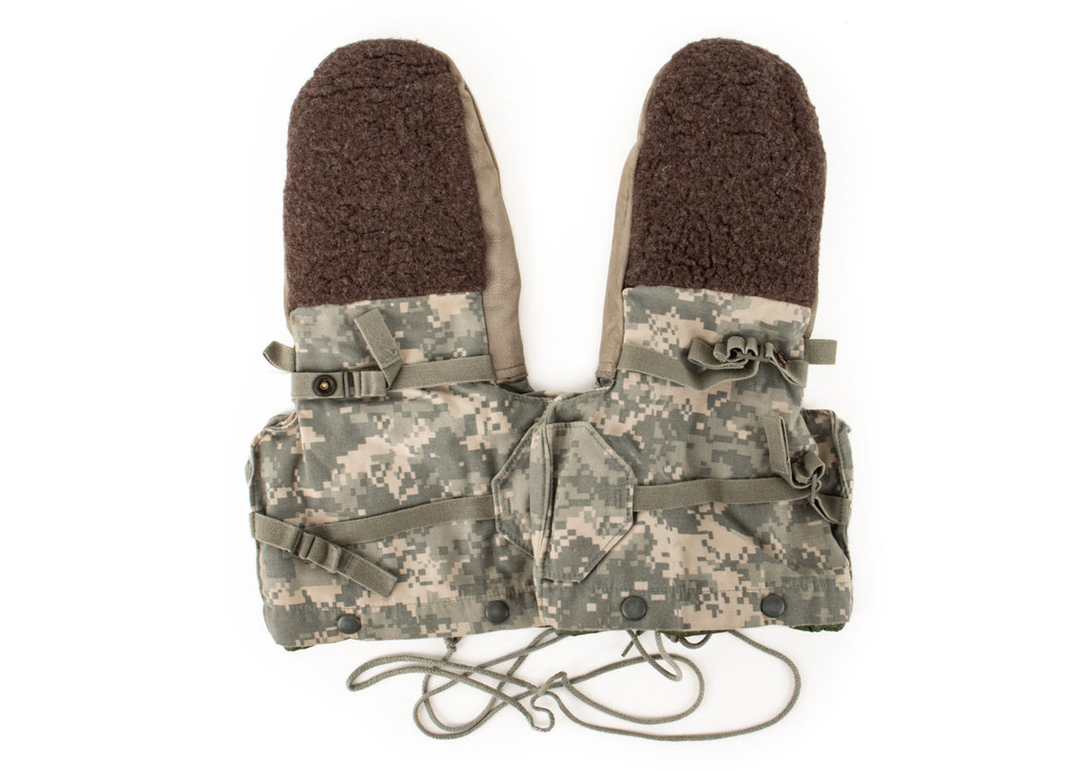 US GI ACU ECW Mittens - Surplus
