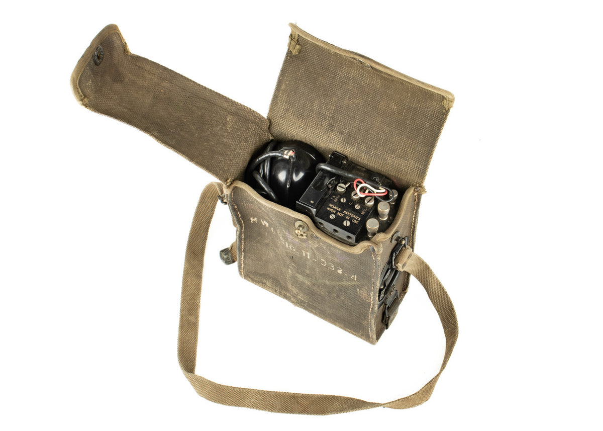 U.S. EE-8-B Field Telephone w/ OD Canvas “A.B.L.” Carry Case – WWII/Korea/Vietnam-Era Surplus
