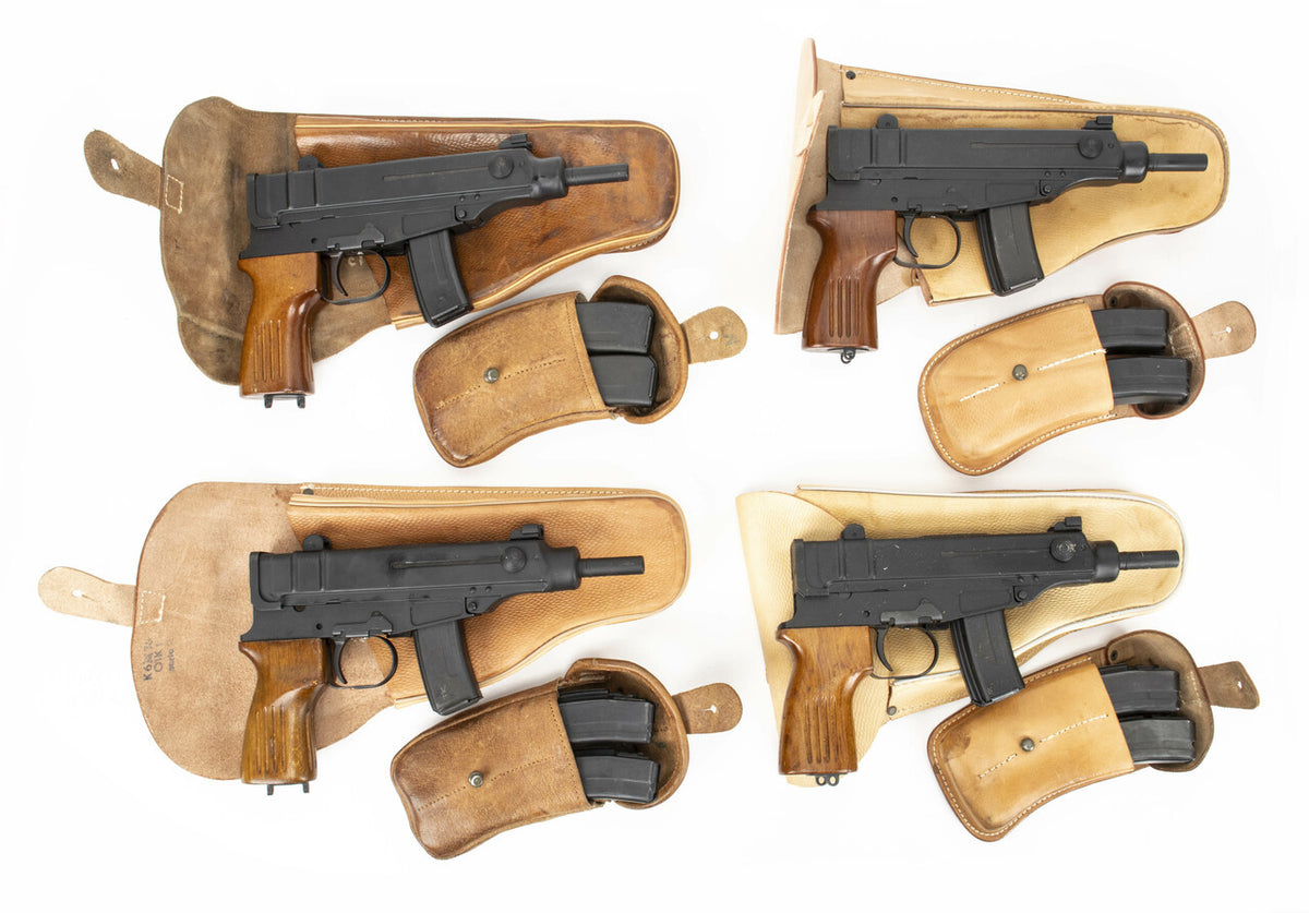 Southern Tactical VZ61 32 ACP Skorpion Pistol w/3 Mags & Leather Pouch