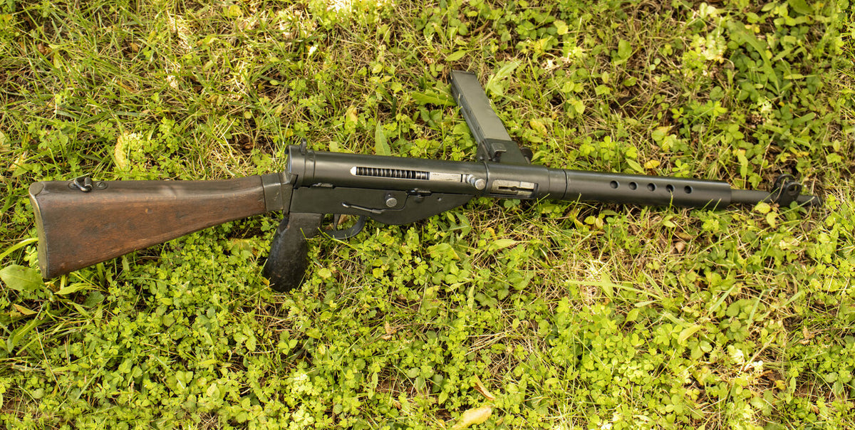 Sten MK 6 with One Magazine