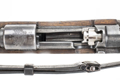 German-Portuguese K98 M937B Mauser Rifle  - Historical 8mm Collector's Piece with Crest - Non-Matching Bolt