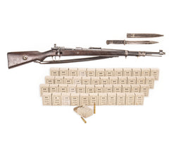Collectible Portuguese M937A 8mm Mauser Bolt Action Rifle - Overall Surplus Good Condition (29)