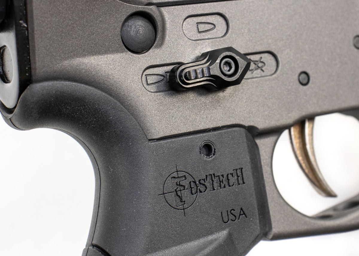 Fostech - FLITE Elite Thunderchief - Semi-Auto AR-15 Pistol - 4.5 Barrel - 5.56 NATO - 30 Round Magazine - Echo ARII Trigger