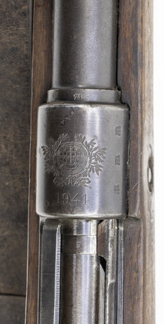 German-Portuguese K98 M937B Mauser Rifle - Historical 8mm Collector's Piece with Crest - Non-Matching Bolt
