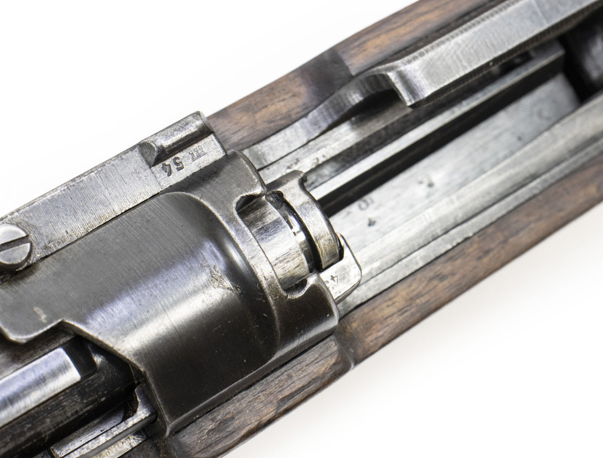 German-Portuguese K98 M937B Mauser Rifle - Historical 8mm Collector's Piece with Crest - Non-Matching Bolt