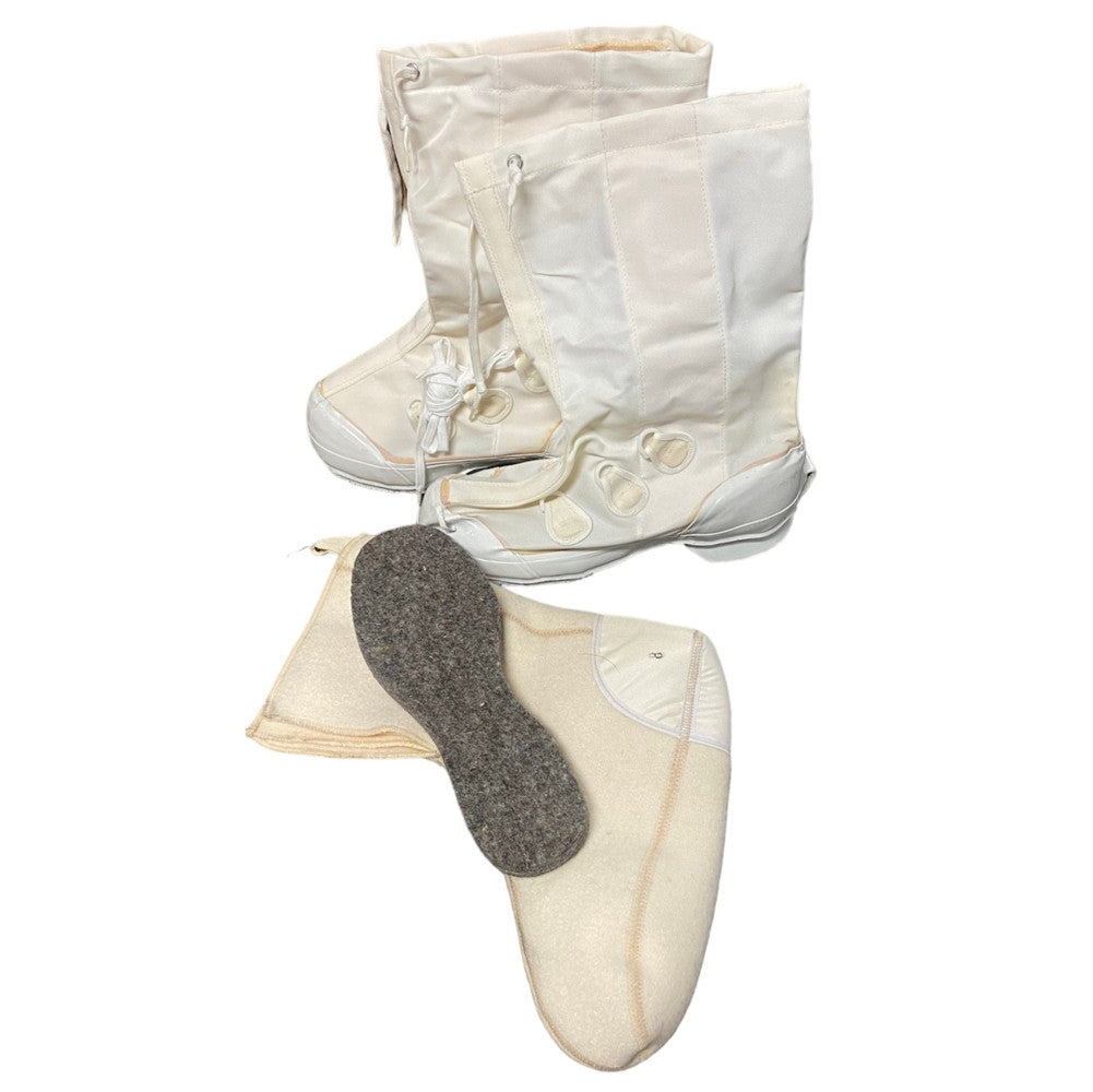 Canadian White Acton® Mukluk Boots w/ Liner & Insoles
