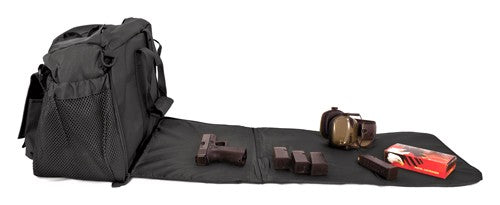 Red Rock Gear Deluxe Range Bag Black 30L - Fold-Out Cleaning Gun Mat