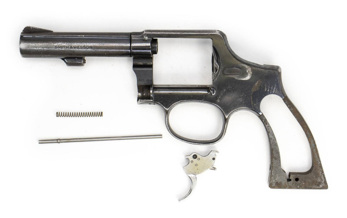 S&W 10-6 Revolver, .38 Special, 4 Heavy Barrel, Blued8476