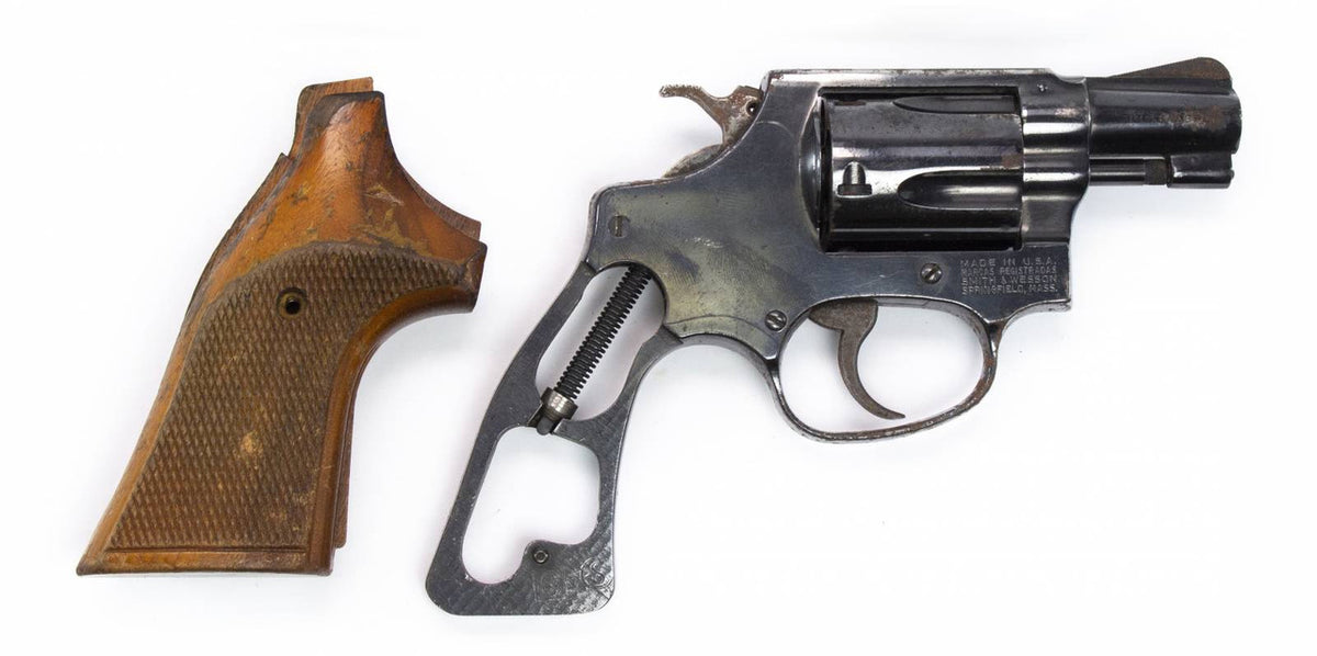 S&W 36 .38SPL 2"BARREL, BLUE, FIXED SIGHT, SQUARE BUTT