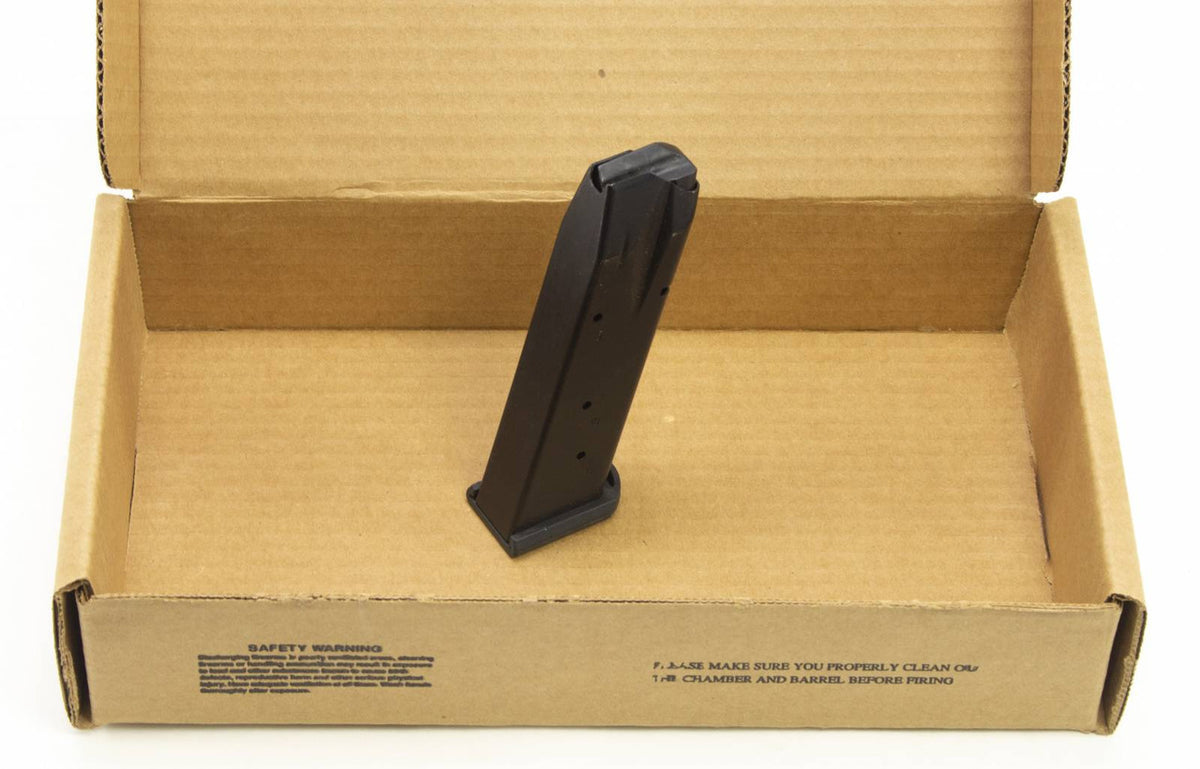 1 USED MEC-GAR SIG SAUER P226 40 S&W 13RD MAG