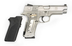 Smith & Wesson Model 4043 40 Cal. - USED