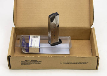 1 NEW S&W SD40, 40 S&W 14RD MAG