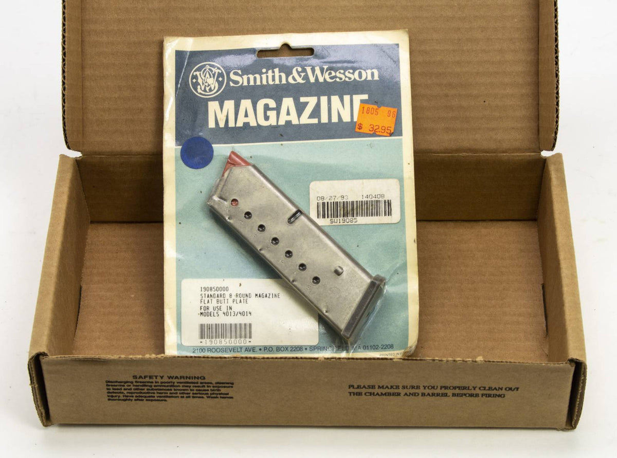 1 NEW S&W 4013/4014, 40 S&W 8RD MAG
