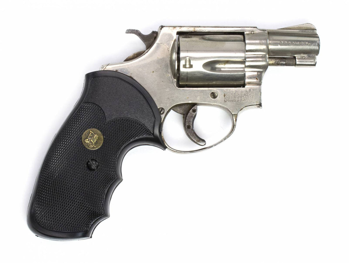 S&W 36 .38 SPECIAL 2" BARREL NICKEL FIXED SIGHT SQUARE BUTT
