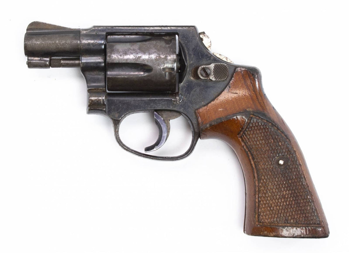S&W 36 .38SPL 2"BARREL BLUE FIXED SIGHT SQUARE BUTT