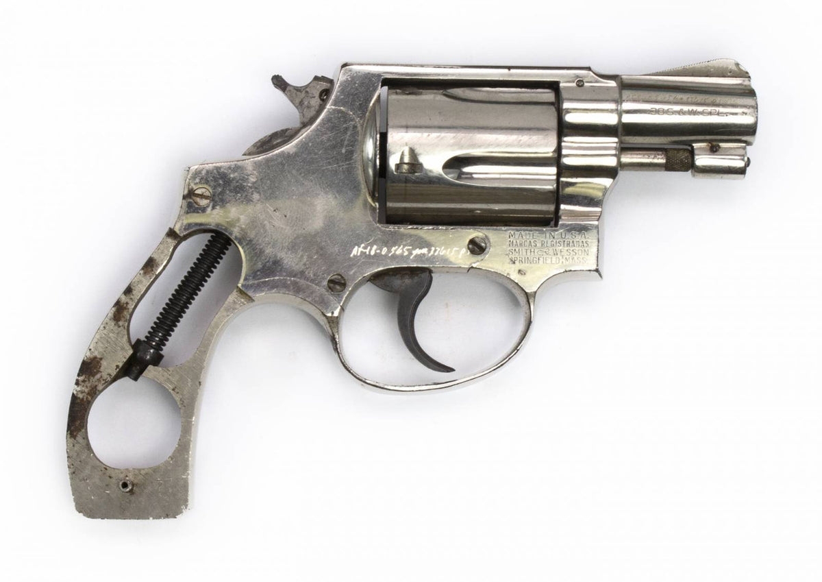 S&W 36 .38SPL 2" BARREL FIXED SIGHT, NICKEL, SQUARE BUTT