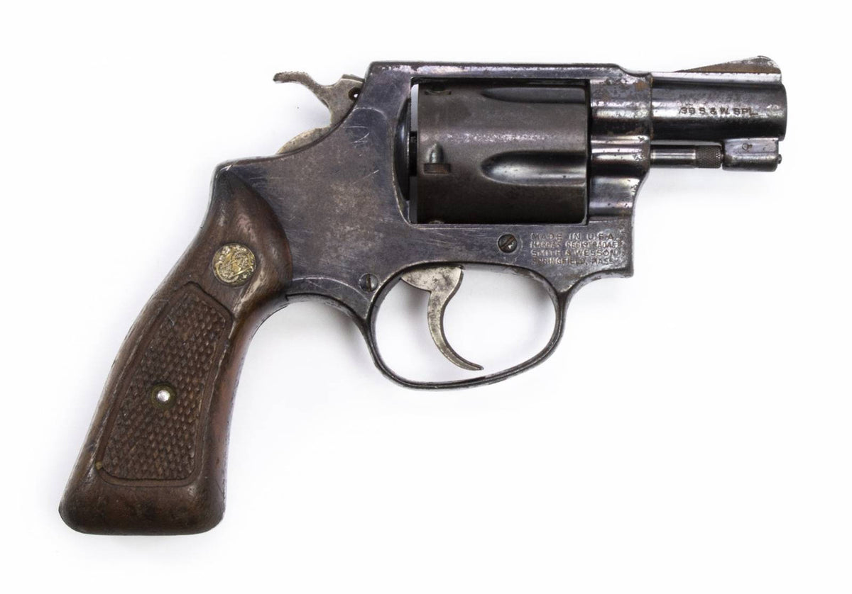 S&W 36, .38 Special 2 BARREL BLUED FIXED SIGHT SQUARE BUTT6570