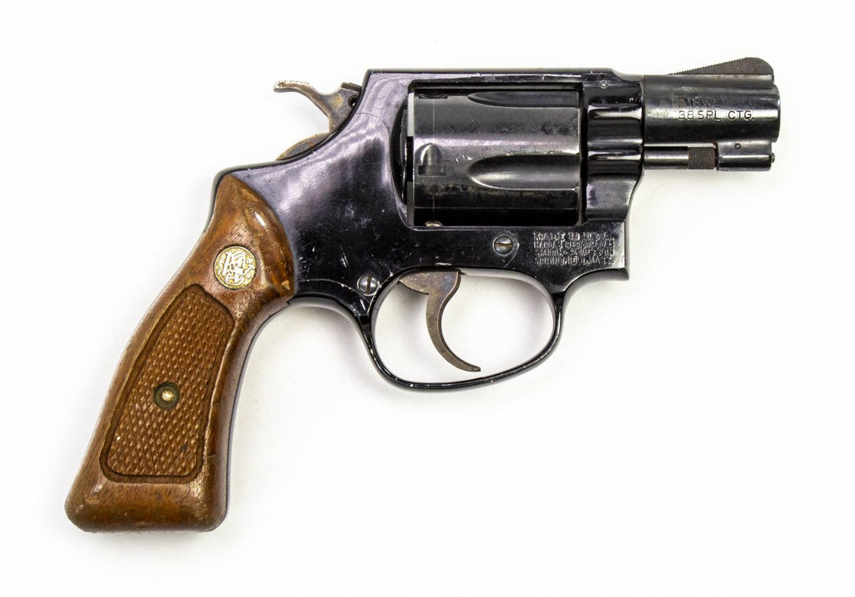 S&W 37 38 SPECIAL 2 BARREL REVOLVER AIRWEIGHT WOOD GRIPS-USED1071