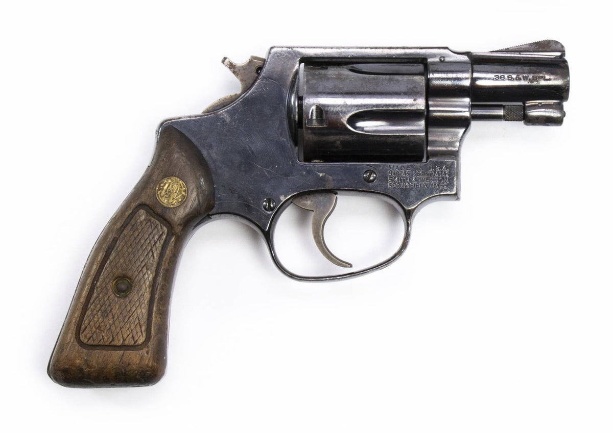 S&W 36, .38 Special 2" BARREL, BLUED FIXED SIGHT SQUARE BUTT