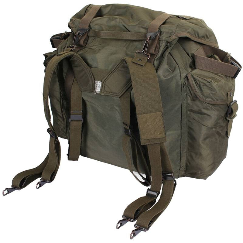 Austrian OD Nylon Rucksack with Suspenders (Like New)