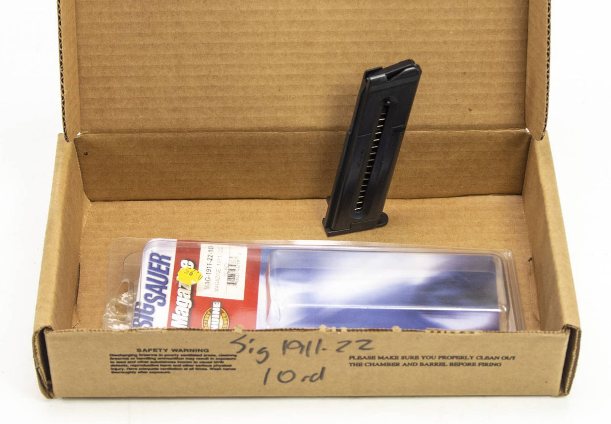 1 NEW SIG SAUER 1911-22, .22LR 10RD MAG