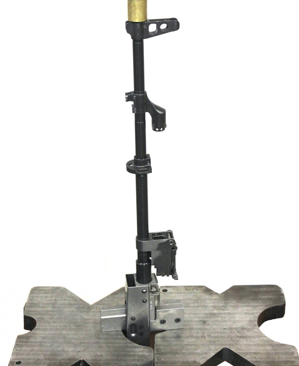 AKM Front Trunnion Support Fixture