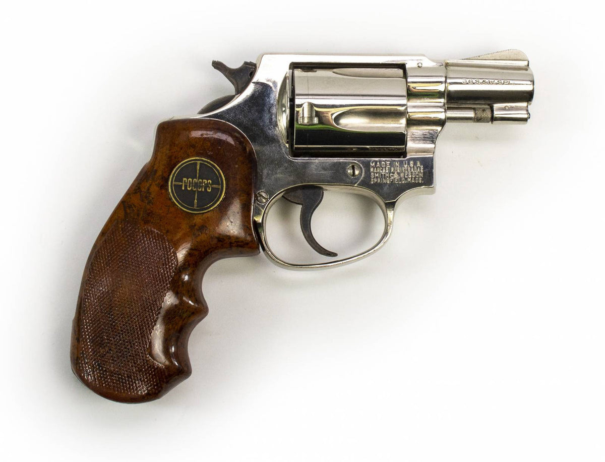 S&W Revolver Model 36 .38Spl 2 BBL Fixed Sights Round Butt Nickel w/ Roger Grips