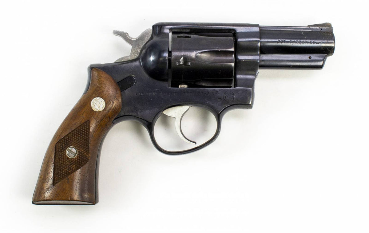 RUGER POLICE SERVICE SIX 357 MAG DA 2.75 BARREL BLUED REVOLVER-USED