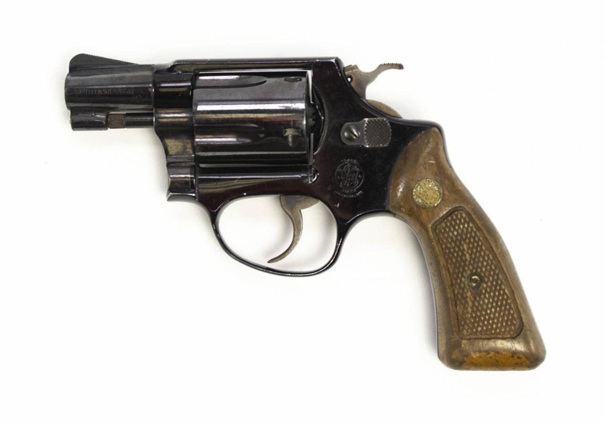 S&W REVOLVER 37 38 SPECIAL 2 BARREL FIXED SIGHTS ROUND BUTT - BLUE W/ QUICKDRAW GRIP