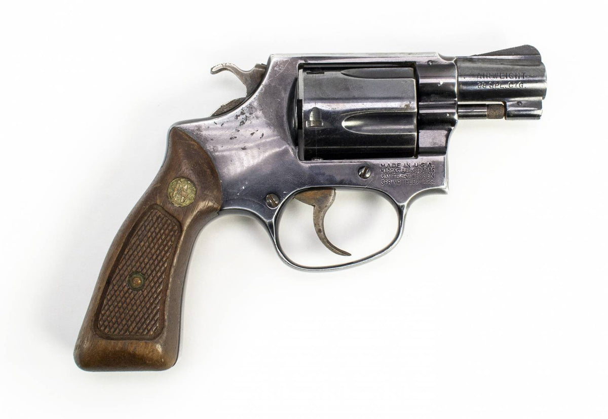 S&W 37 38 SPECIAL 2 BARREL REVOLVER AIRWEIGHT CHECKERED WOOD GRIPS-USED