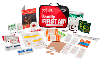 Adventure Medical Kits Adventure Family First Aid Kit 1-3 People - Black/Red