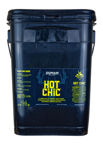 Domain Outdoor Hot Chic Food Plot Seed Mix - 3 lb Jug (1/2 Acre)