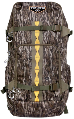 Tenzing 1200 Whitetail Daypack Mossy Oak Bottomland Hunting Backpack
