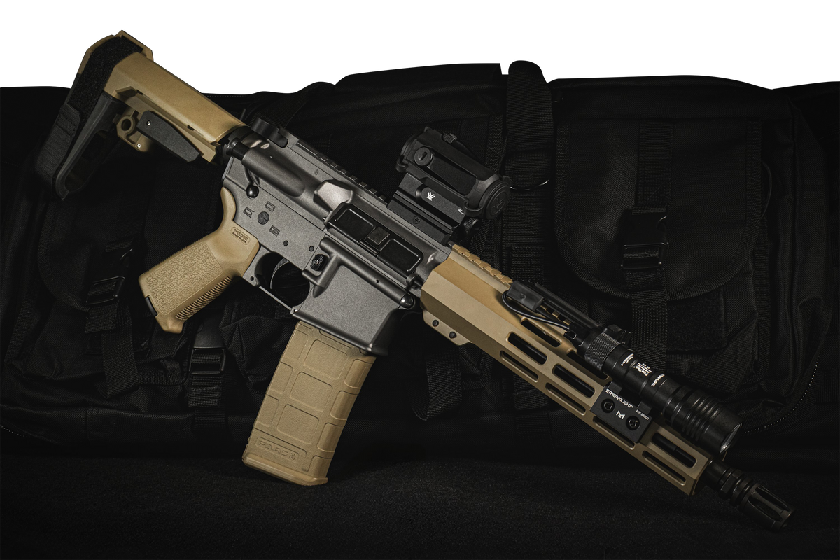 Shark Coast Tactical Tumbleweed 5.56 NATO 10.5" 30+1 Semi-Auto AR Pistol Bundle - Gray/Tan Cerakote