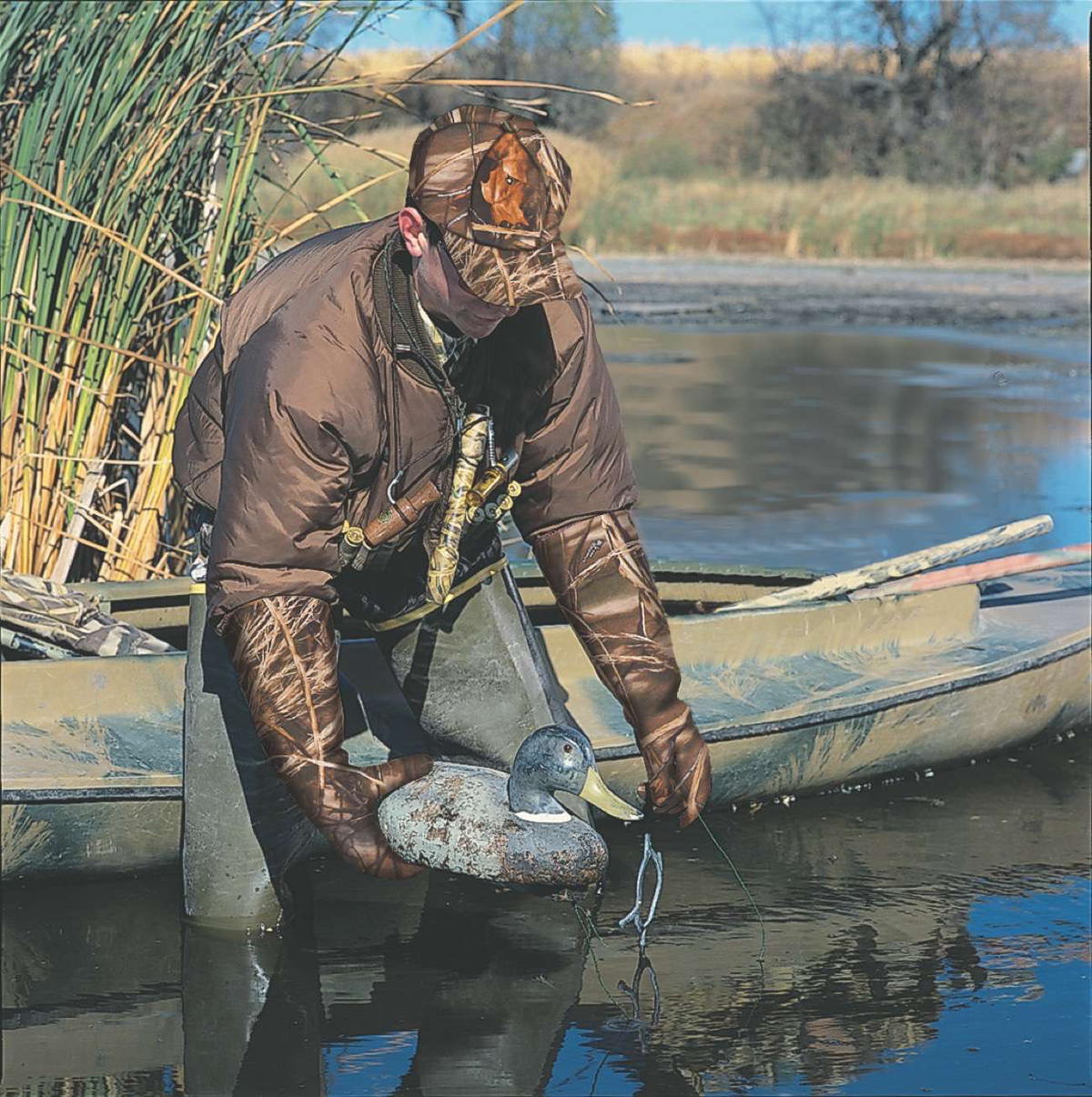 Allen 2545 Decoy Gloves Realtree Max-5 Neoprene Waterproof 18" OSFA — view 2