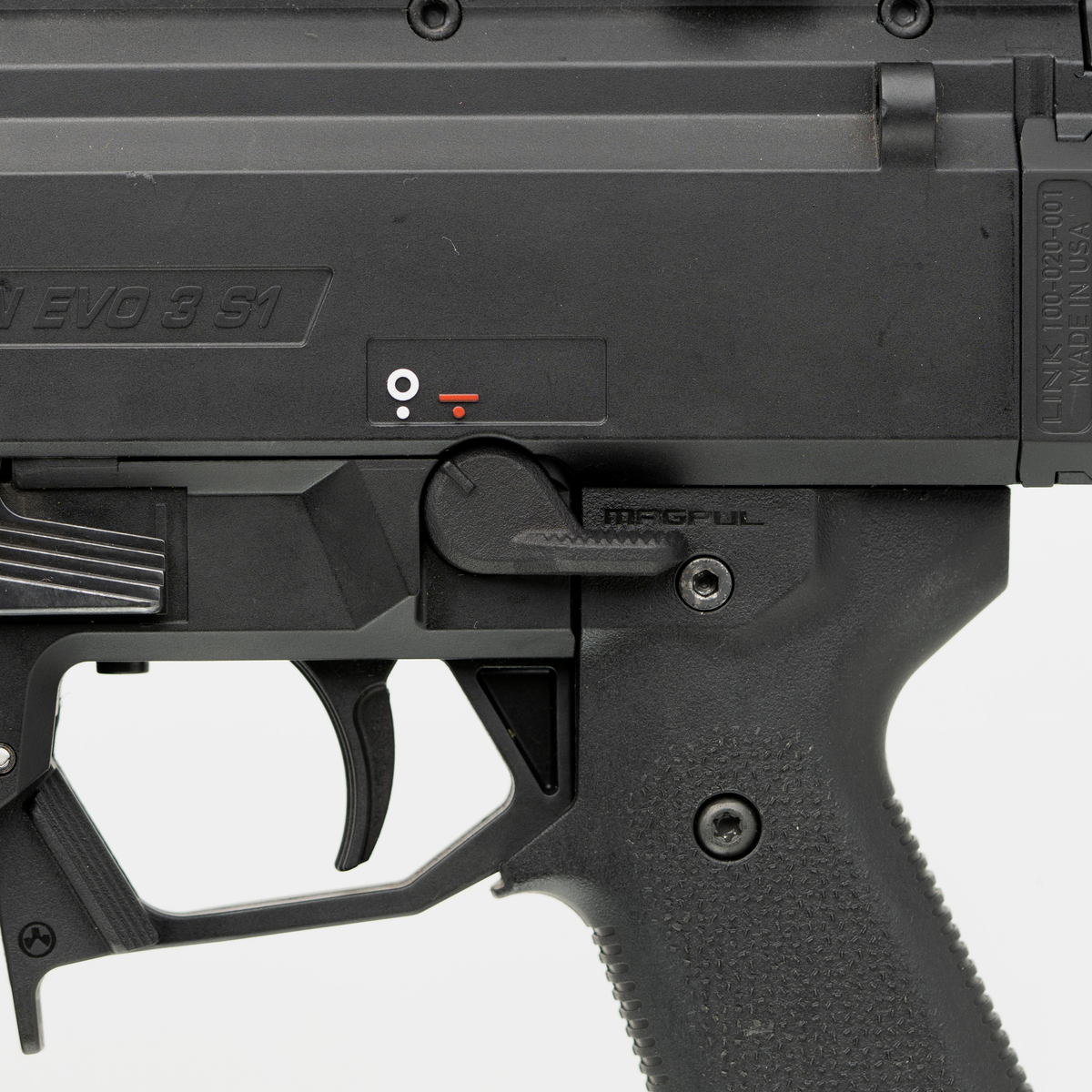 Magpul MAG1176 ESK Safety Selector Black Polymer for CZ Scorpion EVO 3 — view 2