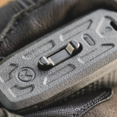 Magpul Tactile Lock-Plate Type 2 1/8" Double Ridge Polymer for PMAG AR/M4 GEN M3 Floor Plates - 5 Pack — view 2