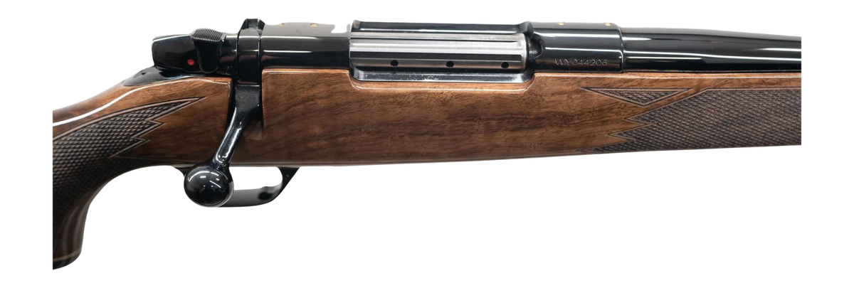 Weatherby Mark V Deluxe 25 WBY RPM 4+1 24" Bolt-Action Rifle - High Gloss Blued/Walnut — view 2