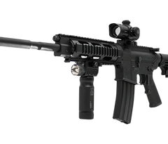 Leapers UTG MNT-EL228GPQ-A Quick Detach Grip Light 400 Lumens Matte Black Aluminum — view 2