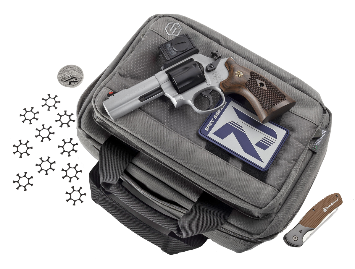 Smith & Wesson Model 686 SPEC R Bundle 357 Mag/38 Special +P 4.13" 7-Shot DA/SA Revolver with Aimpoint ACRO P-2 — view 3