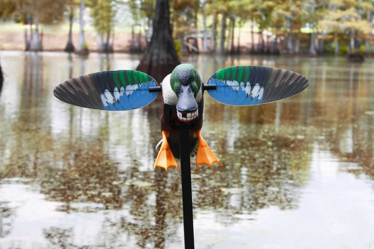 Mojo Outdoors HW2490 Elite Series Spoonzilla Duck Motion Decoy - Multi-Color Molded Plastic — view 3