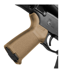 Magpul Industries MOE Pistol Grip AR-15/M4 Polymer - Black — view 3