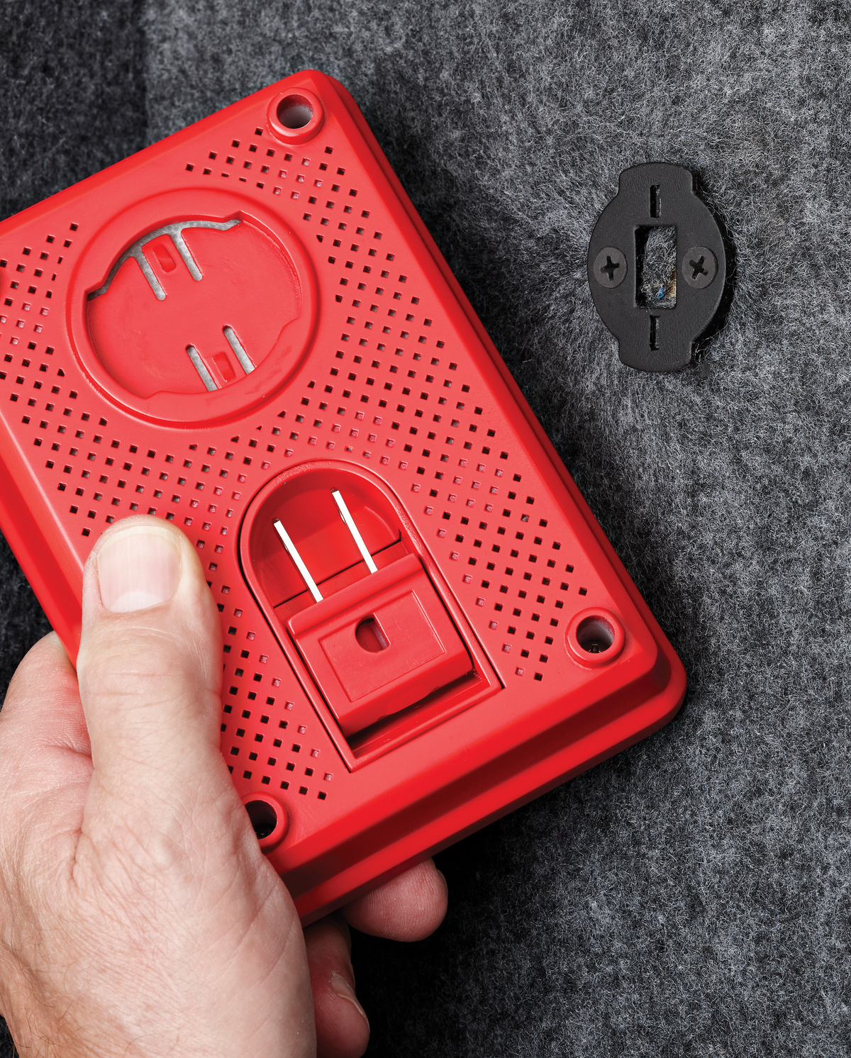 Hornady 95900 Rechargeable Gun Safe Dehumidifier Red — view 3