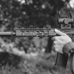 Firefield Verge 7" M-LOK Handguard AR-15 Matte Black — view 3