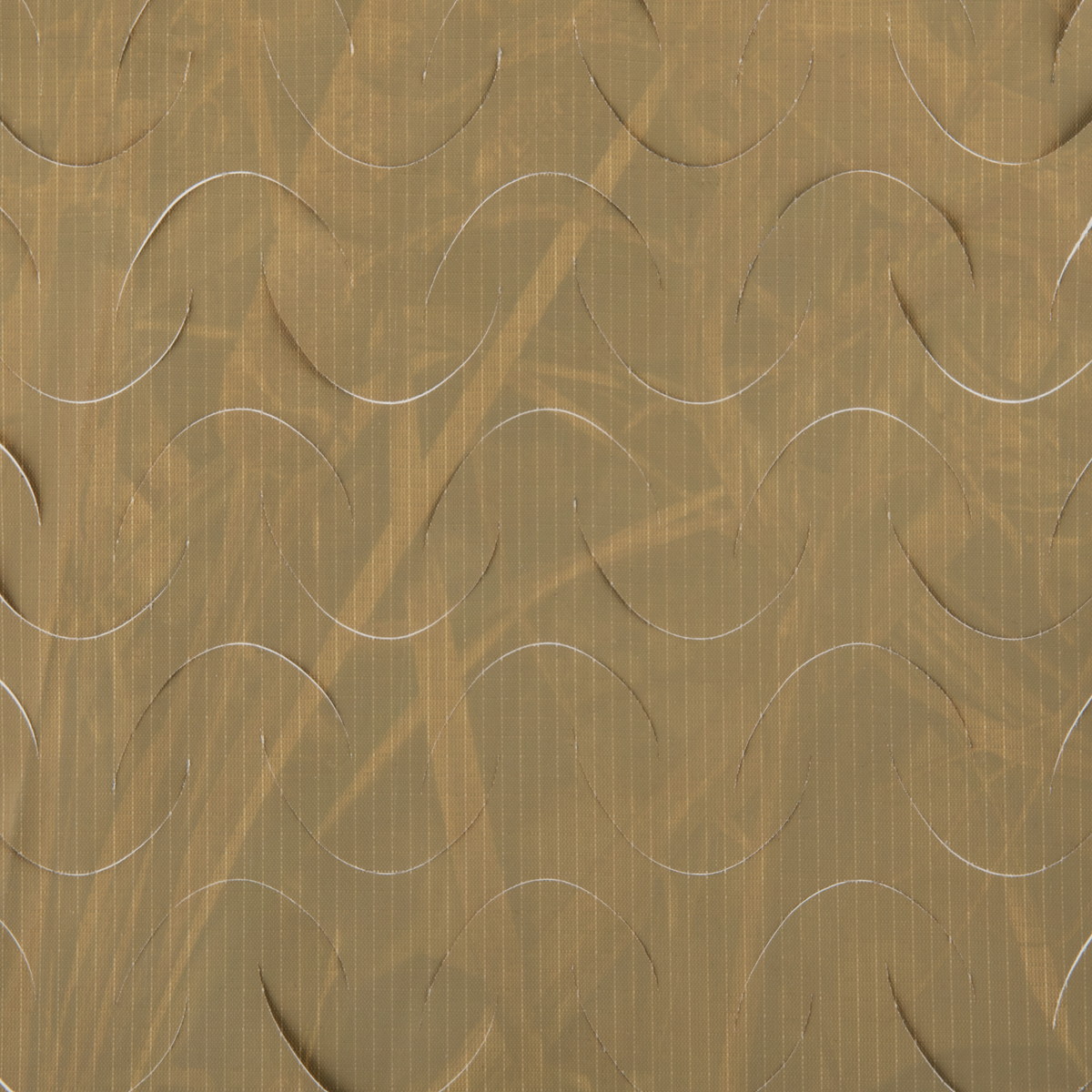 Vanish 25357 3D Die-Cut Blind Fabric Tan/Realtree Max-7 9.8' x 58" — view 3
