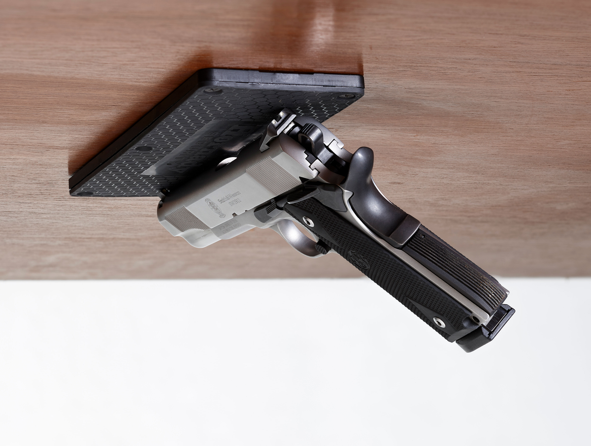 Hornady 95910 Gun Mount Magnetic Magnet - Holds 1 Handgun - 43 lb Rating — view 3