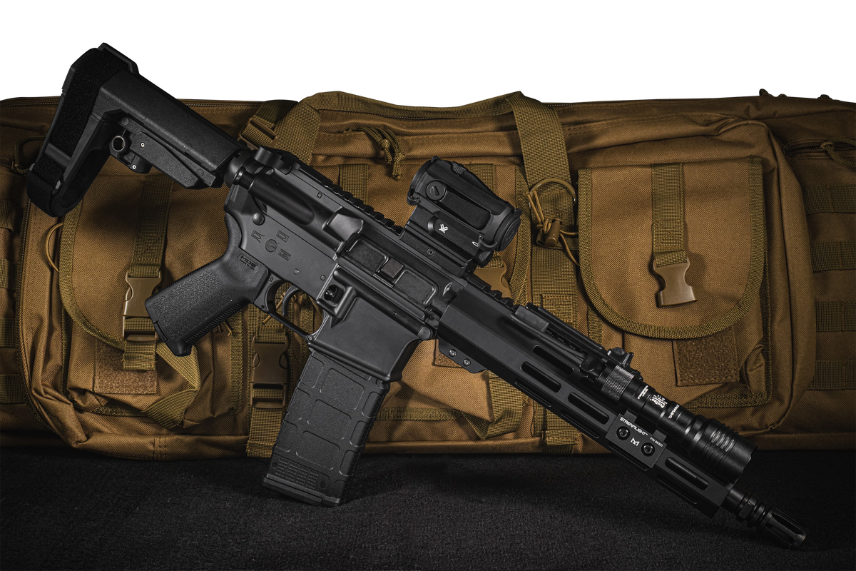 Shark Coast Tactical Midnight 5.56 NATO 10.5" 30+1 Semi-Auto AR-15 Pistol - Bundle