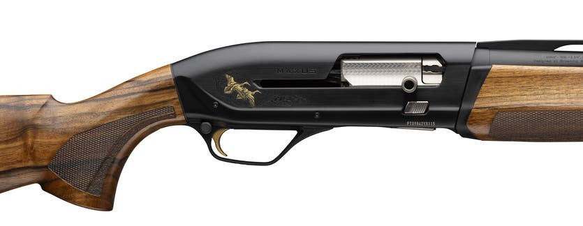 Browning Maxus II Black Gold 28" Barrel Shotgun, 4 Rds