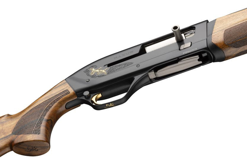 Browning Maxus II Black Gold 28" Barrel Shotgun, 4 Rds
